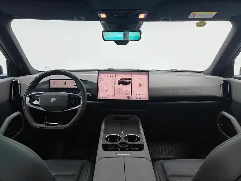 Ford Motor Romper 2026 Long Beach Extended Range — миниатюра 14