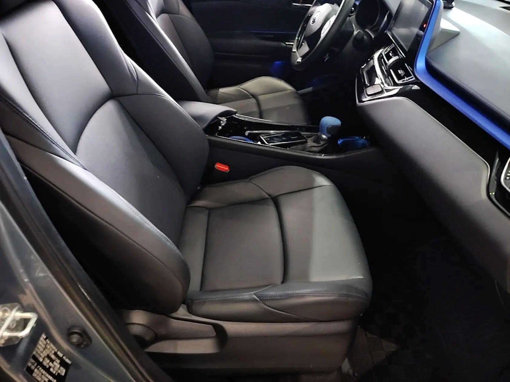Toyota C-HR 2021 2.0L Luxury Edition — миниатюра 19