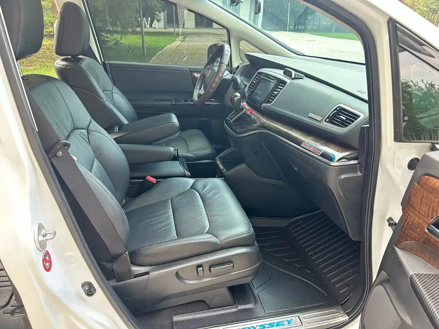 Odyssey 2017 2.4L Smart Edition — миниатюра 13