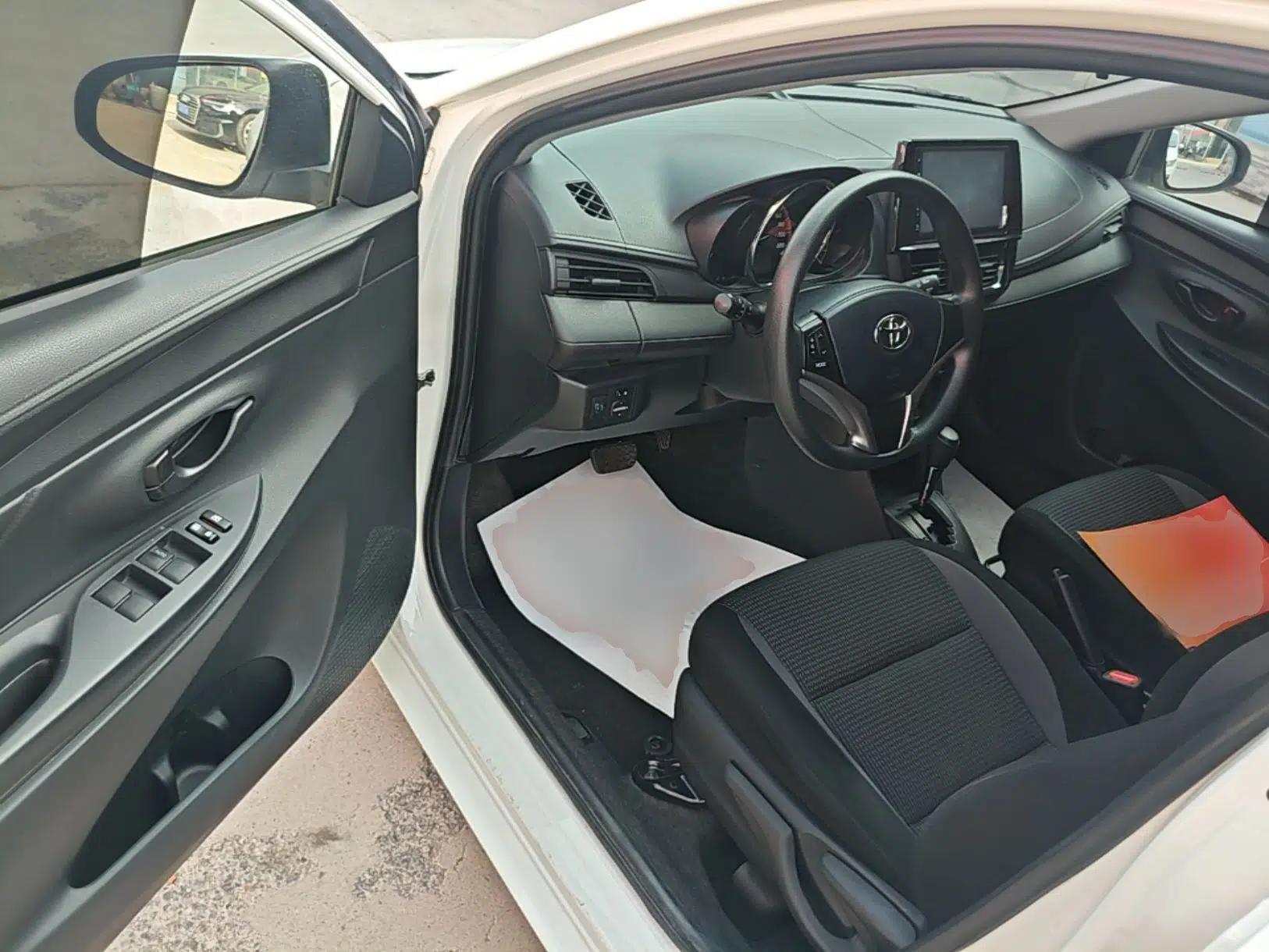 Toyota Vios FS 2021 1.5L CVT Fengchi Edition — миниатюра 18