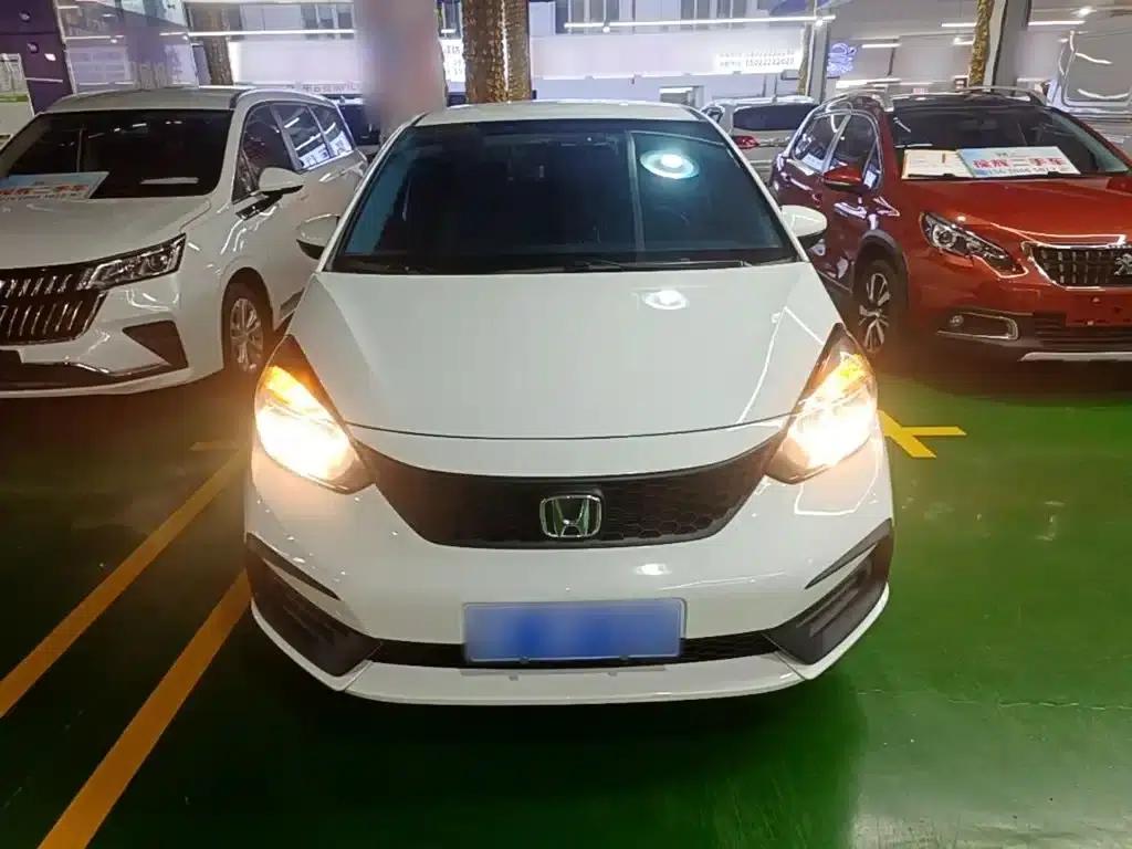 Honda Fit 2021 1.5L CVT Trend Edition — миниатюра 3