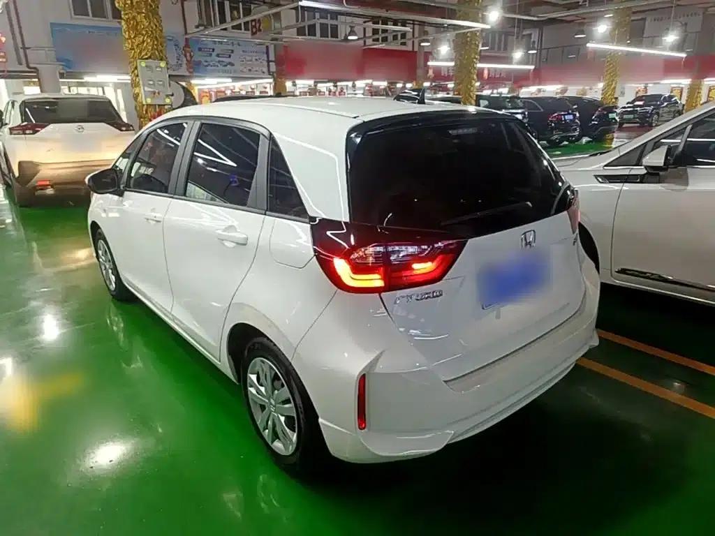 Honda Fit 2021 1.5L CVT Trend Edition — миниатюра 5