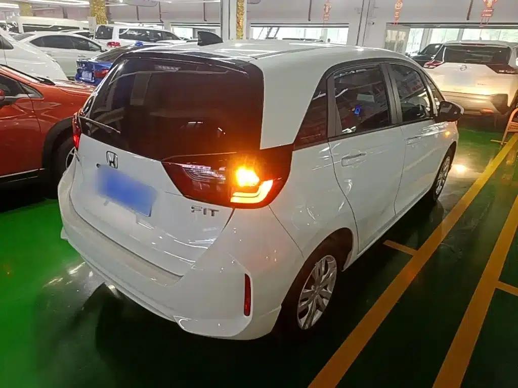 Honda Fit 2021 1.5L CVT Trend Edition — миниатюра 7
