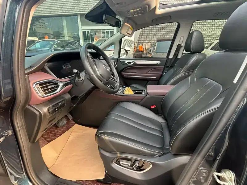 Trumpchi M6 2021 Pro 270T Automatic Premium Edition — миниатюра 8