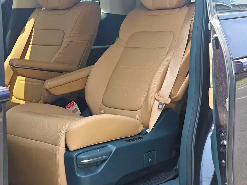 Trumpchi E8 PHEV 2024 2.0ATK 150km MAX Edition — миниатюра 13