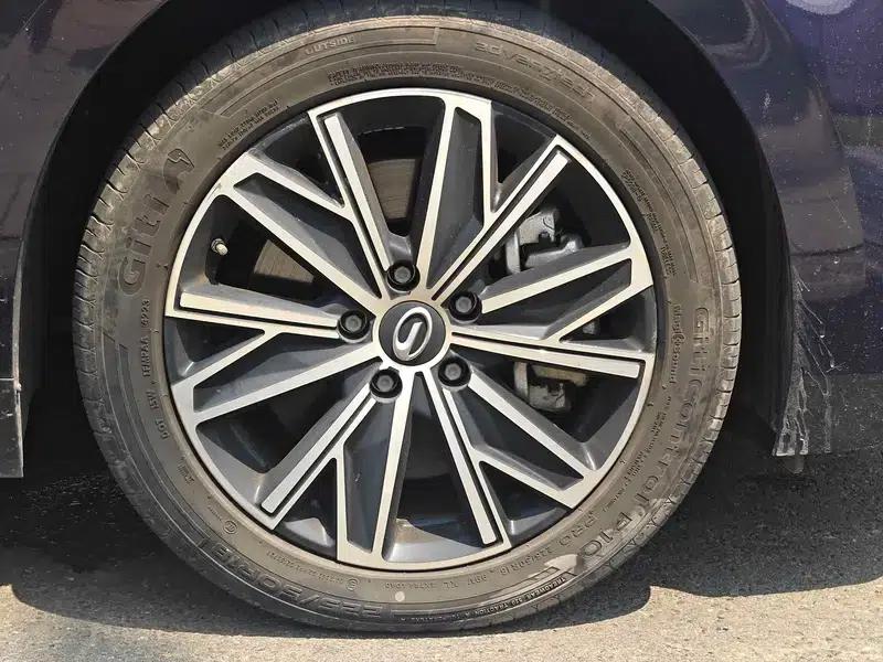 Trumpchi E8 PHEV 2024 2.0ATK 150km MAX Edition — миниатюра 8
