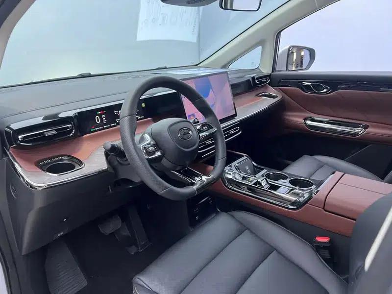 Trumpchi E8 PHEV 2024 model 2.0ATK 150km MAX+ — миниатюра 24
