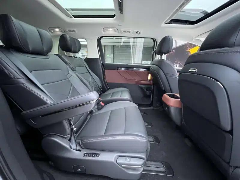 Trumpchi E8 PHEV 2024 model 2.0ATK 150km MAX+ — миниатюра 7