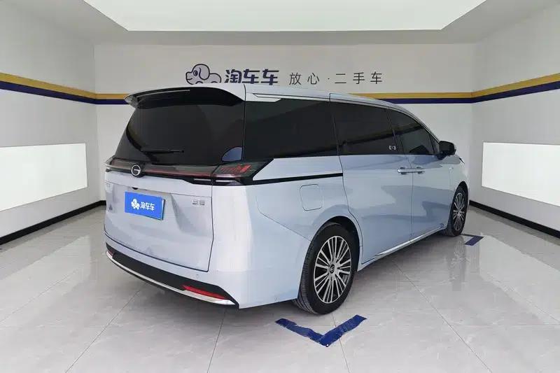 Trumpchi E8 PHEV 2024 model 2.0ATK 150km MAX+ — миниатюра 3