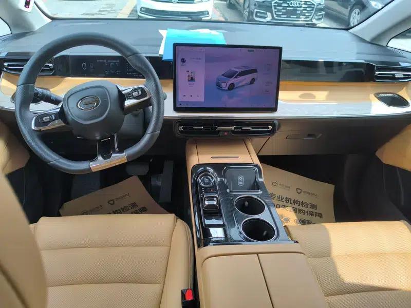 Trumpchi E8 PHEV 2024 model 2.0ATK 150km MAX+ — миниатюра 11
