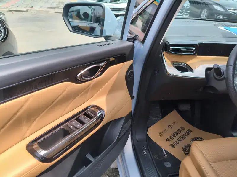 Trumpchi E8 PHEV 2024 model 2.0ATK 150km MAX+ — миниатюра 9