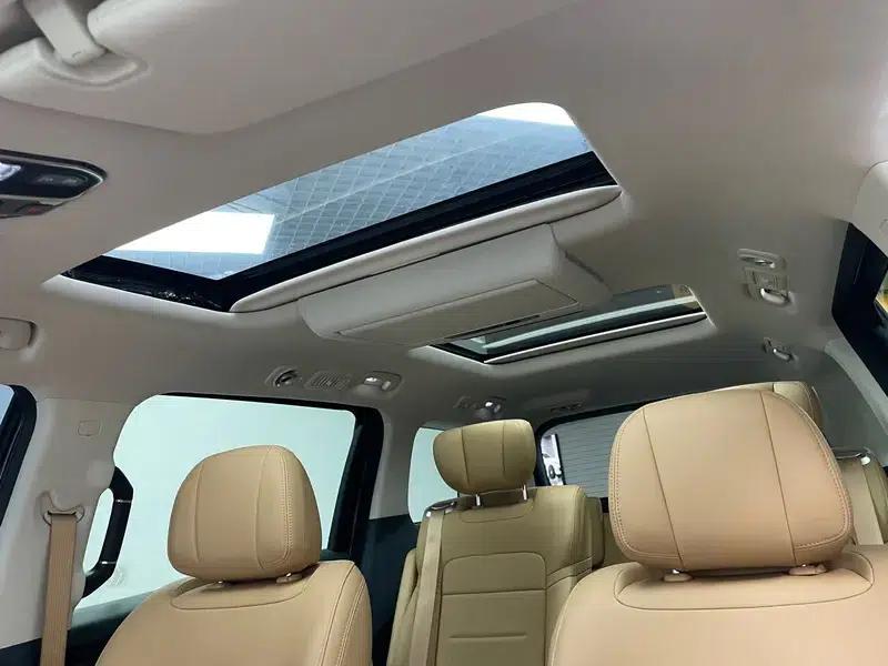 Trumpchi E8 PHEV 2024 2.0ATK 150km Dragon Night Edition — миниатюра 19