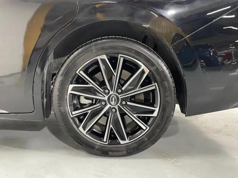 Trumpchi E8 PHEV 2024 2.0ATK 150km Dragon Night Edition — миниатюра 9
