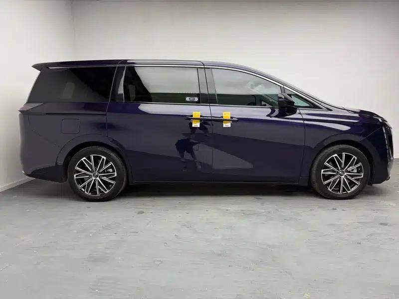 Trumpchi E8 PHEV 2024 2.0ATK 150km MAX Edition — миниатюра 8