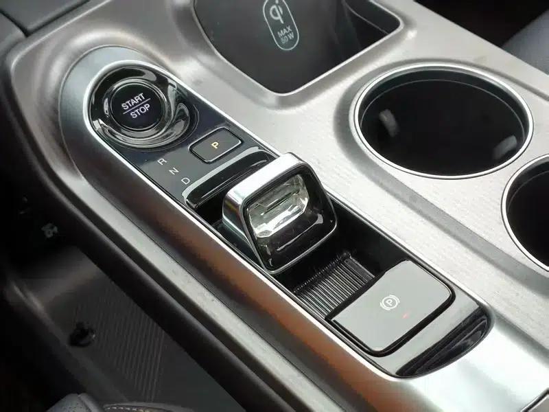 Trumpchi E8 PHEV 2024 2.0ATK 150km MAX Edition — миниатюра 9