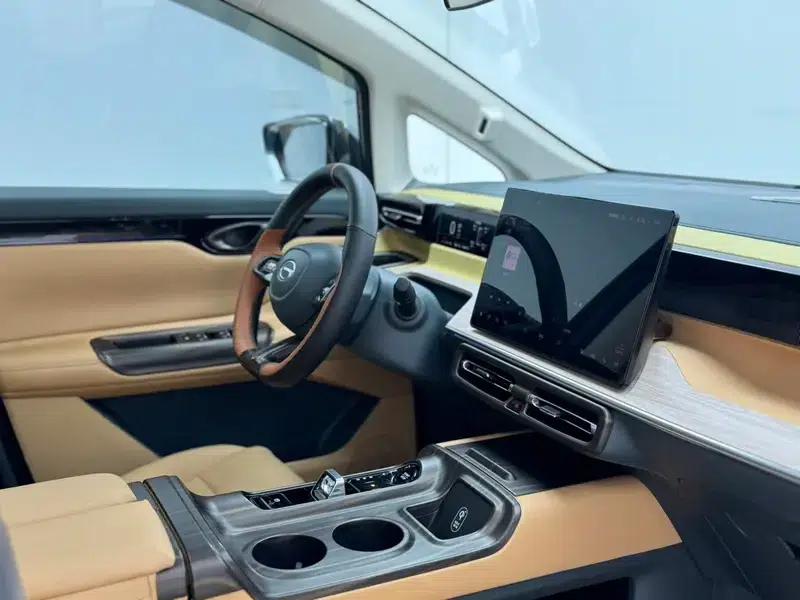 Trumpchi E8 PHEV 2024 2.0ATK 150km MAX Edition — миниатюра 12