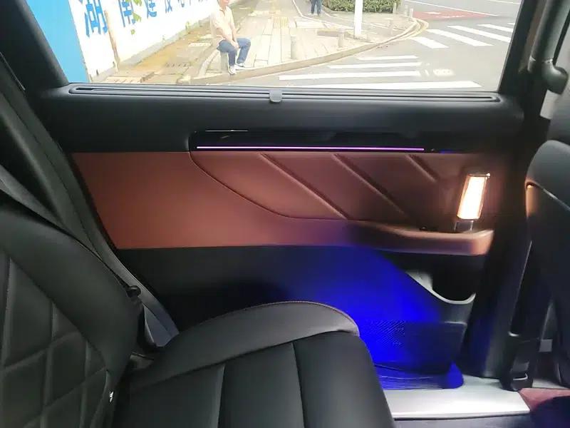 Trumpchi E8 PHEV 2024 model 2.0ATK 150km MAX+ — миниатюра 17