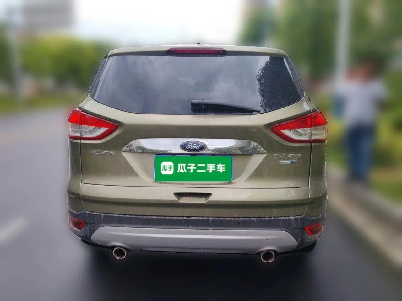 Ford Kuga 2013 2.0L GTDi Four-Wheel Drive Premium Model — миниатюра 5