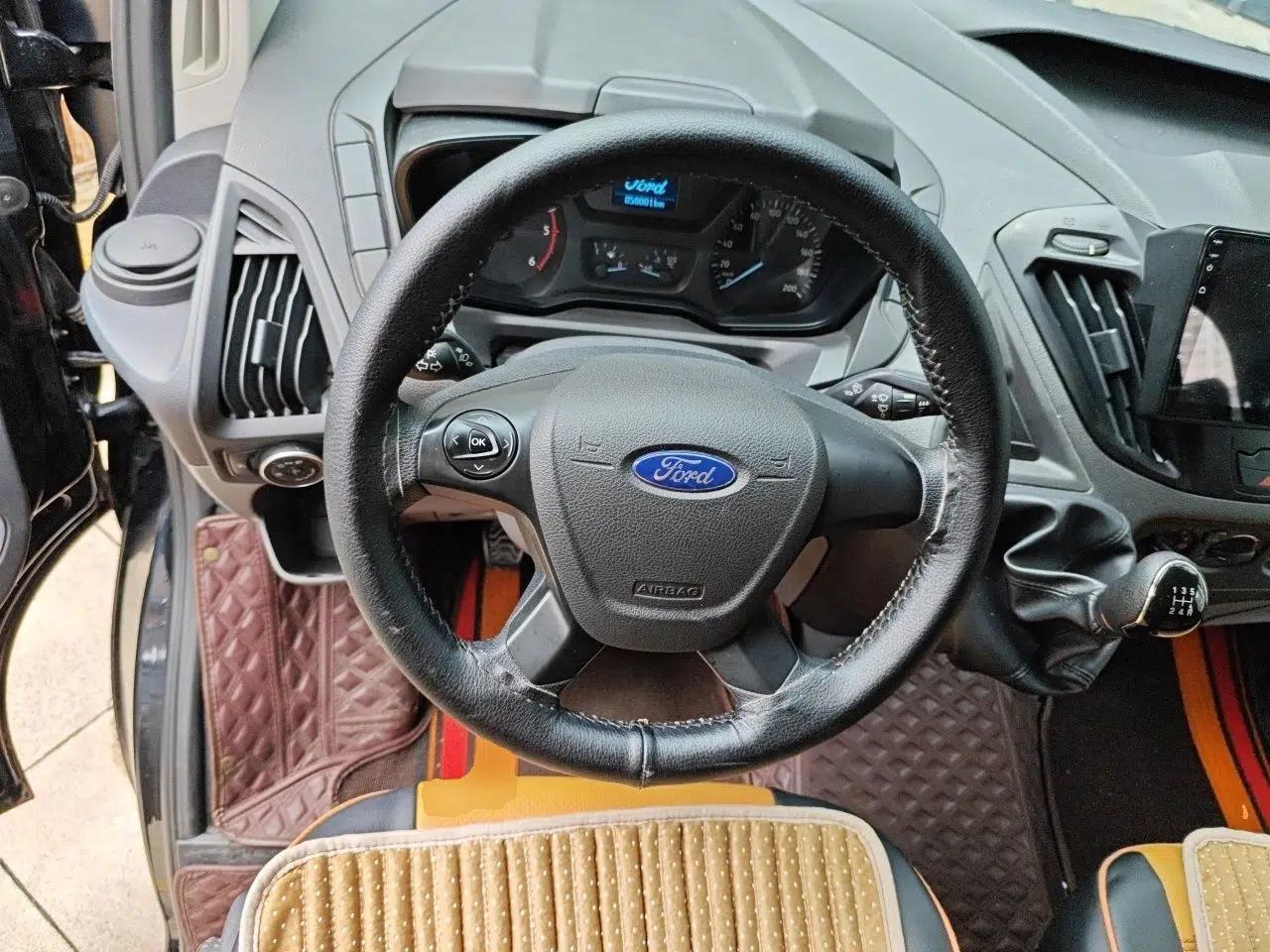 Ford Transit 2019 2.0T Diesel Multi-Purpose Commercial Vehicle Short Wheelbase Low Roof 6-Seater China VI Standard — миниатюра 10