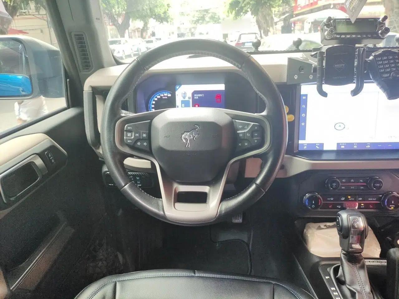 Ford Bronco 2022 Ford Bronco 2.7L Automatic Gasoline 5-Seater (Parallel Import) — миниатюра 10