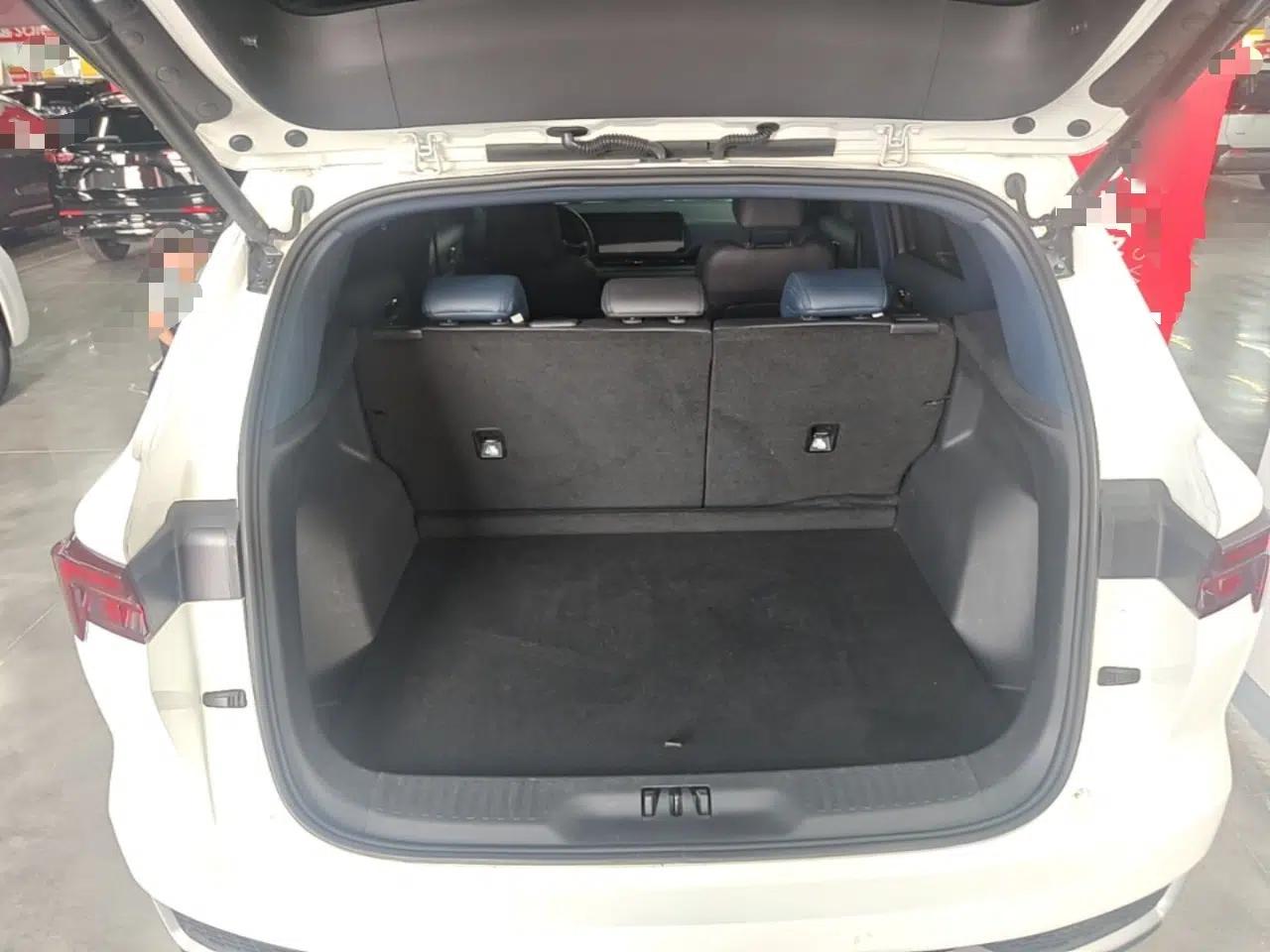Ford Equator Sport 2022 Restyled EcoBoost 170 Prestige PLUS Trim — миниатюра 22