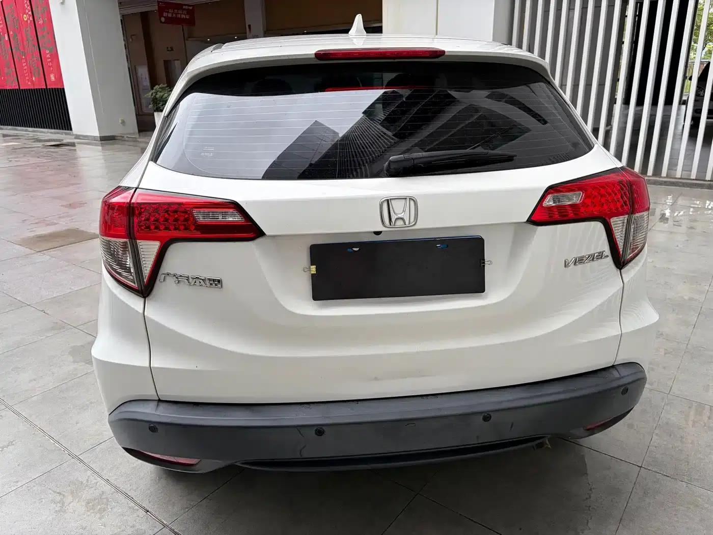 Vezel 2020 1.5L CVT Pioneer Edition — миниатюра 13