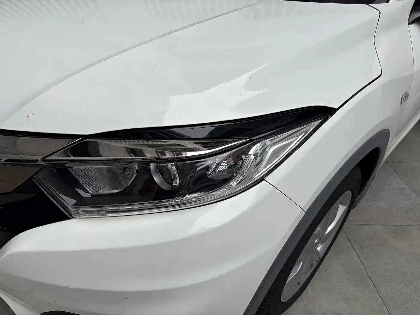 Vezel 2020 1.5L CVT Pioneer Edition — миниатюра 3