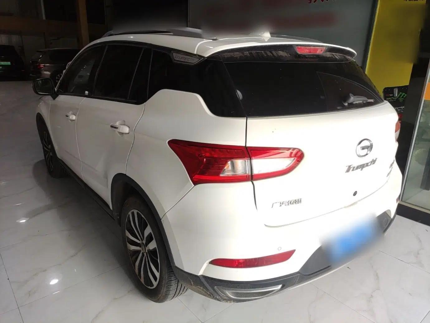 GAC Trumpchi GS4 2017 235T Manual Two-Wheel Drive Luxury Edition — миниатюра 4