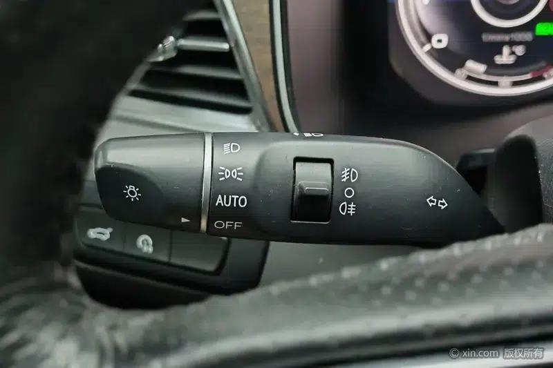 Hongqi HS7 2022 2.0T DCT 2WD Intelligent Flagship Edition — миниатюра 16