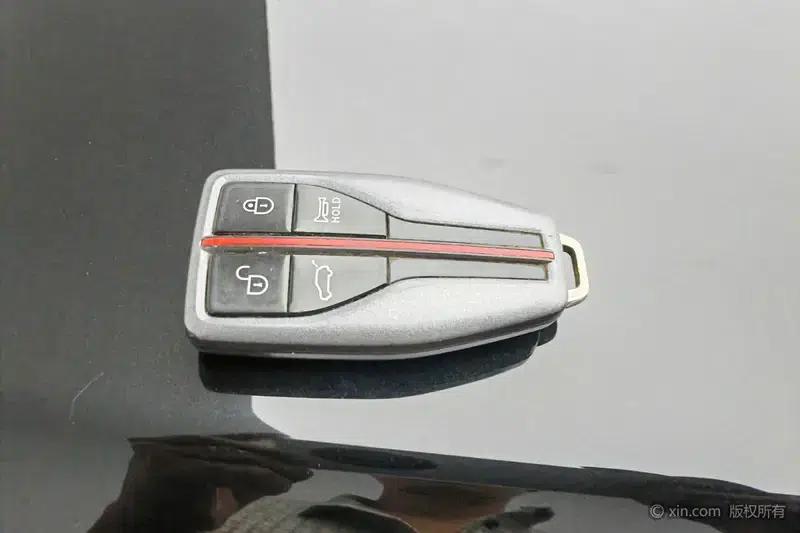 Hongqi HS7 2022 2.0T DCT 2WD Intelligent Flagship Edition — миниатюра 7