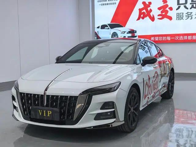 Hongqi H6 2025 2.0T Premium Edition