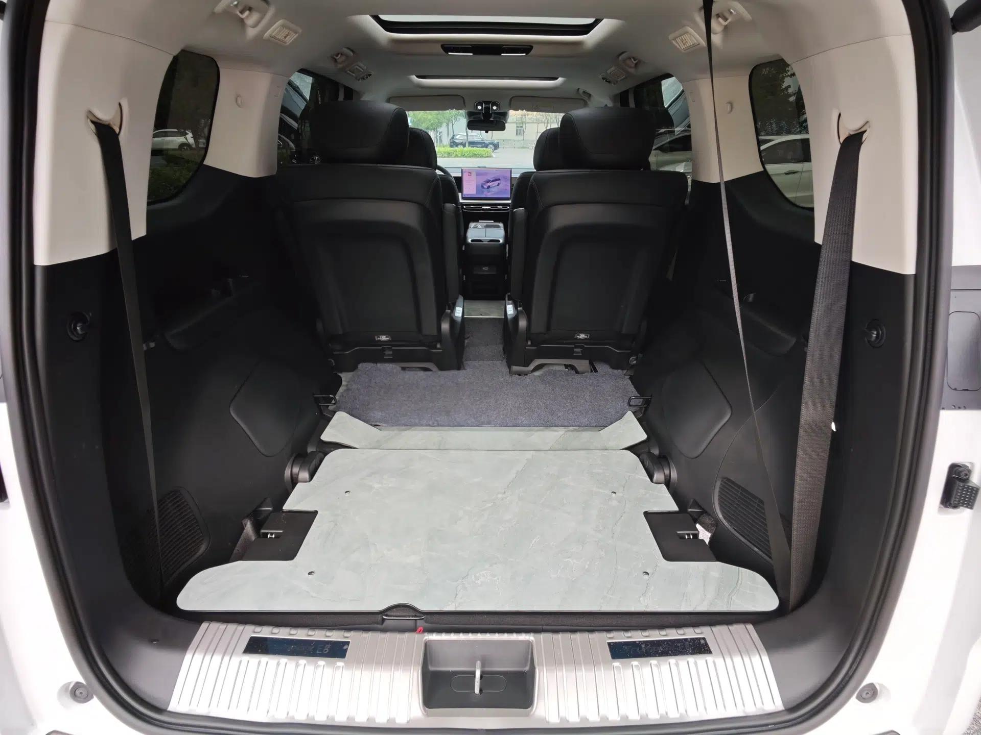 GAC Trumpchi E8 New Energy 2024 150km MAX — миниатюра 33