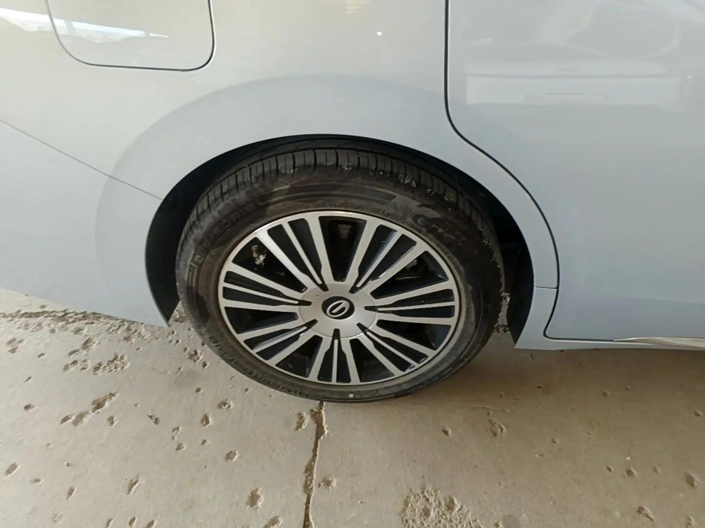 GAC Trumpchi E8 New Energy 2024 150km MAX+ — миниатюра 11