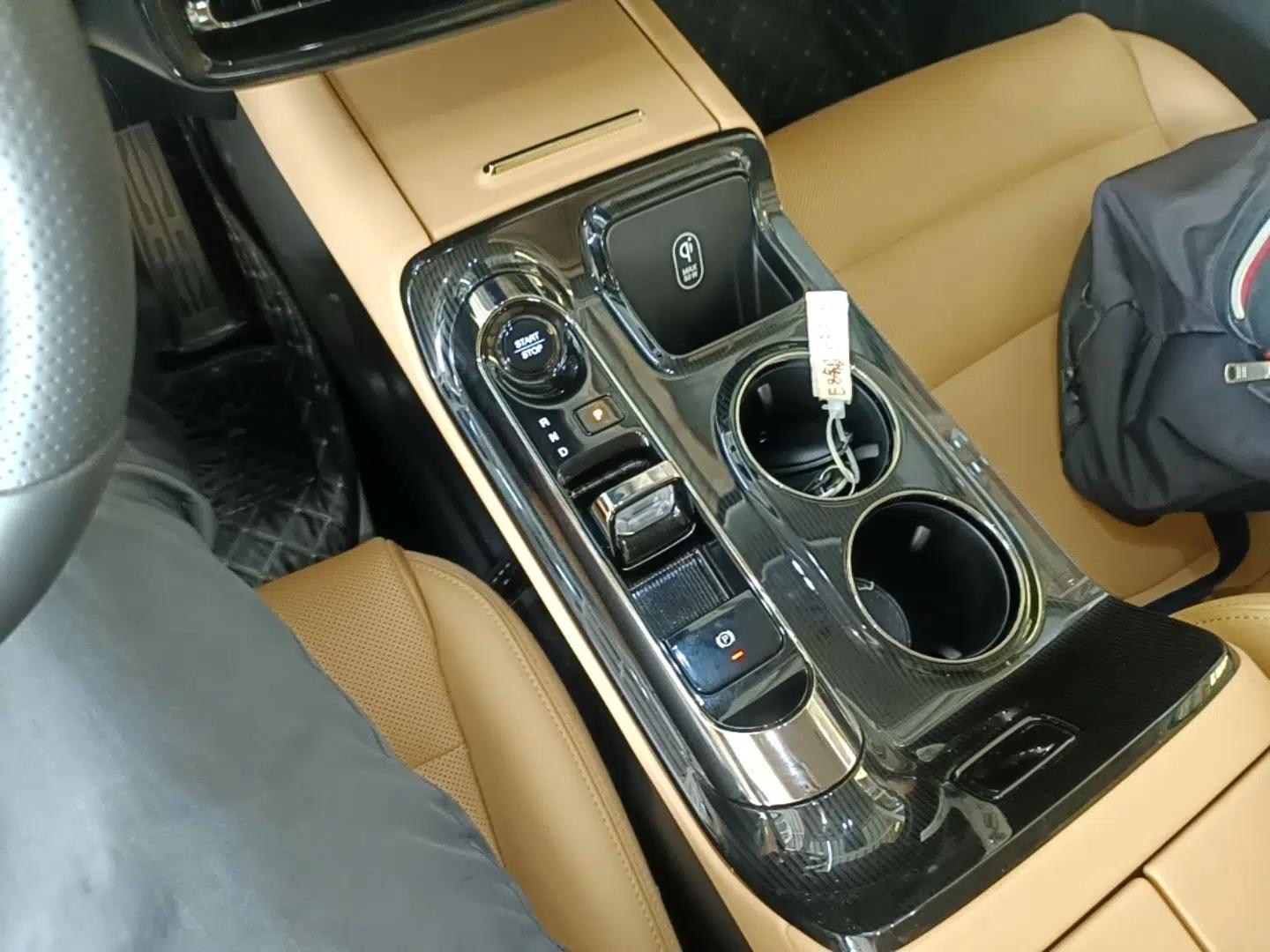 GAC Trumpchi E8 New Energy 2024 150km MAX+ — миниатюра 16