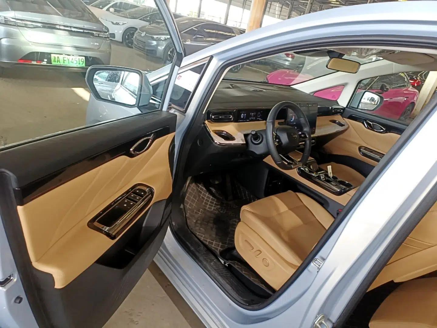 GAC Trumpchi E8 New Energy 2024 150km MAX+ — миниатюра 18