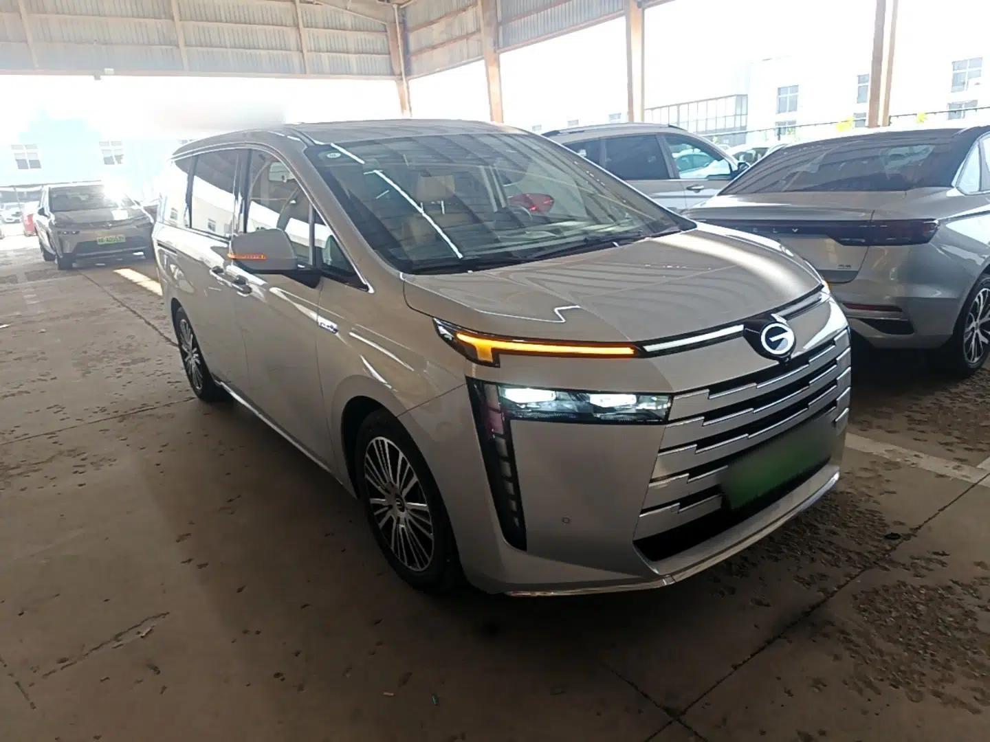 GAC Trumpchi E8 New Energy 2024 150km MAX+ — миниатюра 3