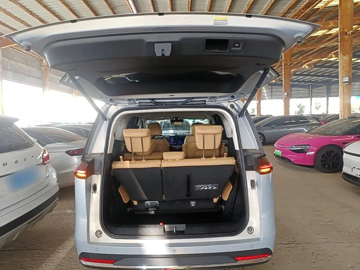 GAC Trumpchi E8 New Energy 2024 150km MAX+ — миниатюра 22
