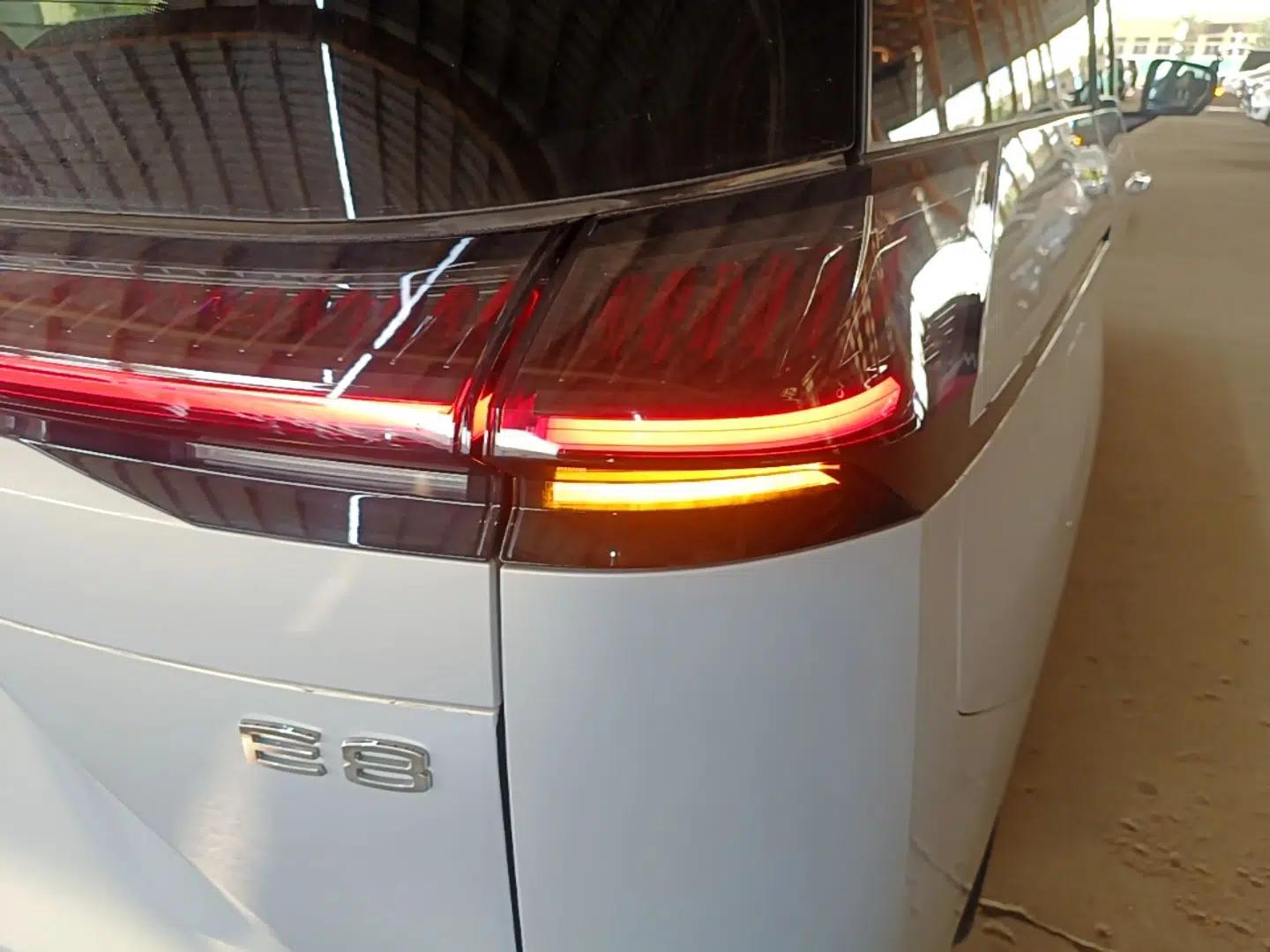 GAC Trumpchi E8 New Energy 2024 150km MAX+ — миниатюра 9