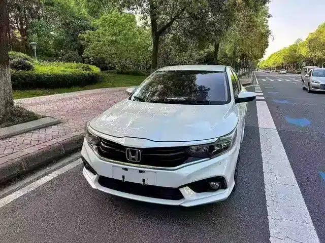 Envix 2019 180TURBO CVT Enjoy Edition (National VI Emission Standard)