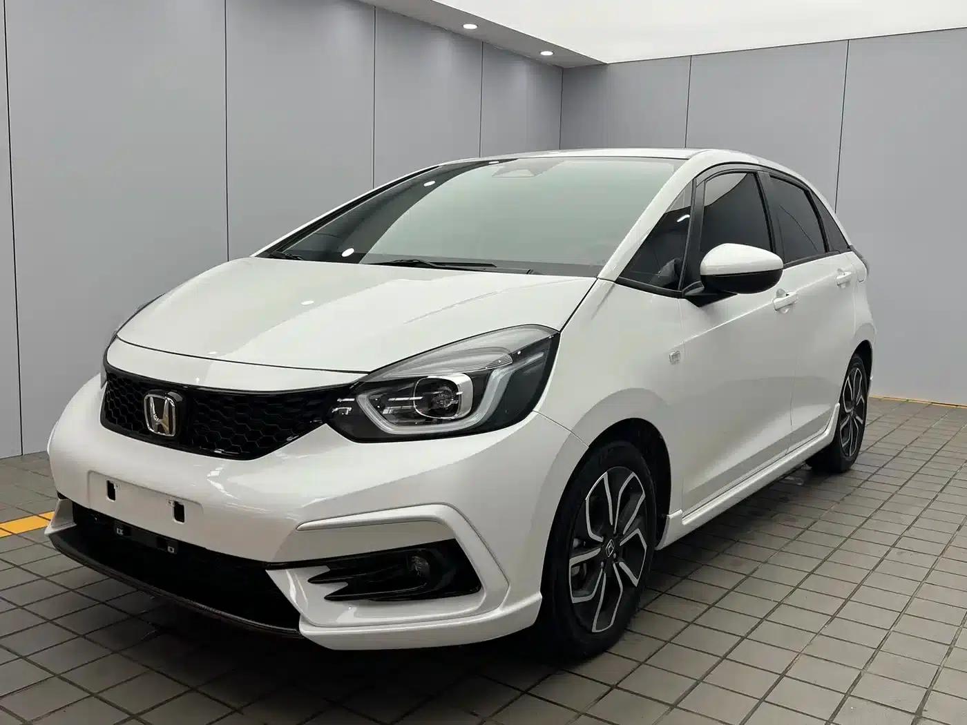 LIFE 2023 1.5L CVT SPO-SS Dynamic Edition — миниатюра 1