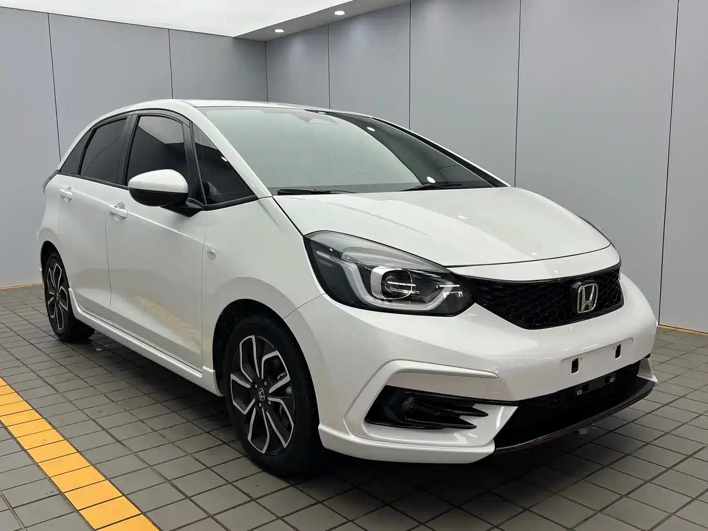 LIFE 2023 1.5L CVT SPO-SS Dynamic Edition — миниатюра 3