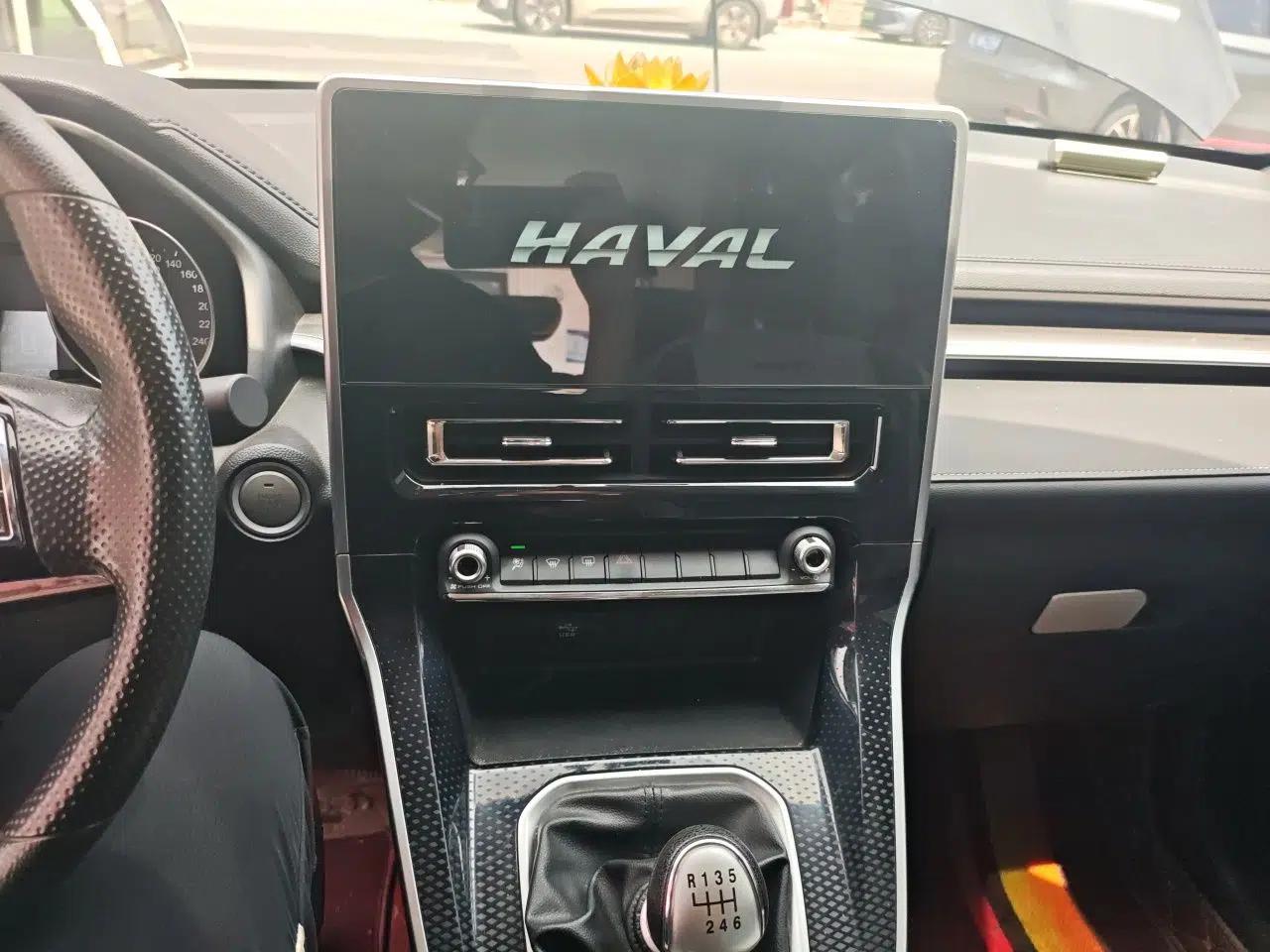 Haval M6 2021 PLUS 1.5T Manual Elite Smart Connectivity Model — миниатюра 13