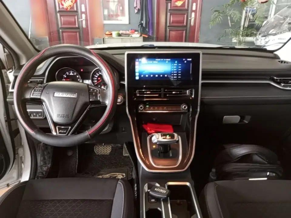 Haval M6 2021 PLUS 1.5T DCT Elite Smart Connectivity Model — миниатюра 12