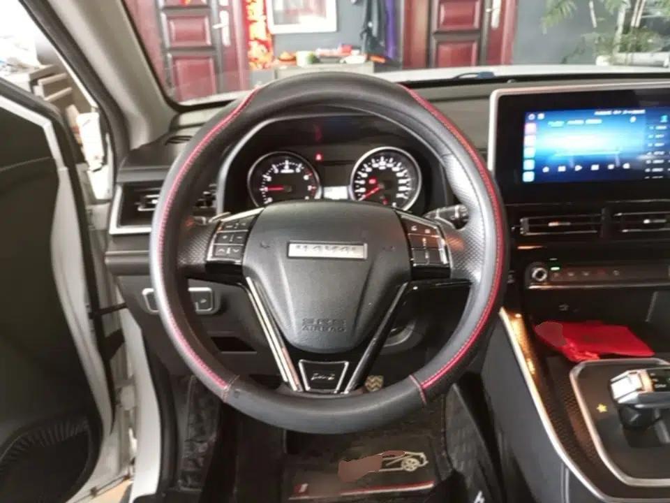 Haval M6 2021 PLUS 1.5T DCT Elite Smart Connectivity Model — миниатюра 13