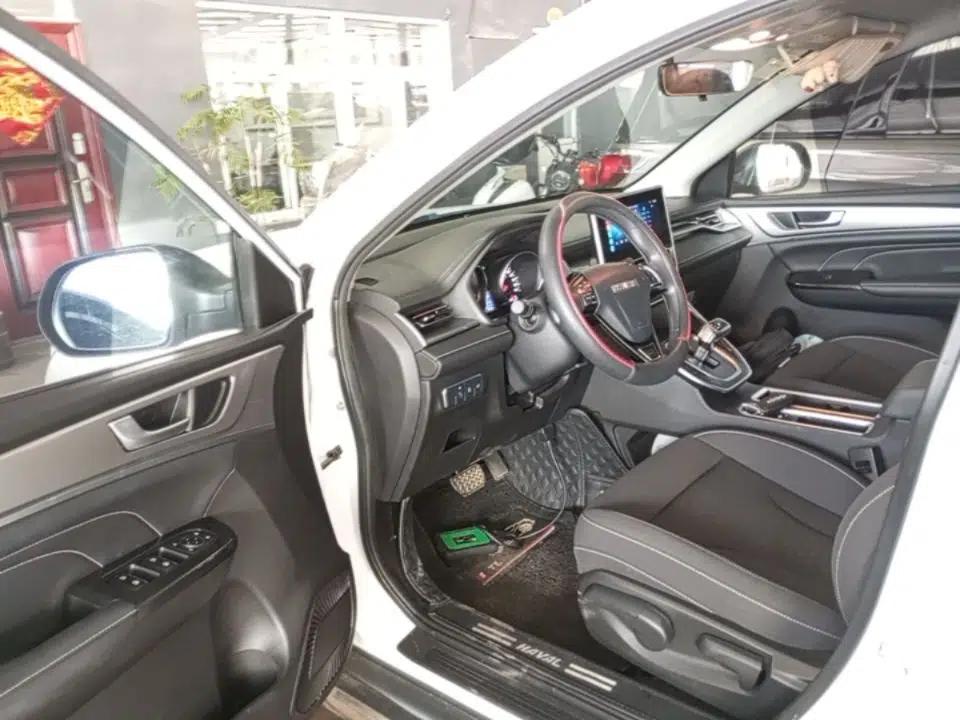 Haval M6 2021 PLUS 1.5T DCT Elite Smart Connectivity Model — миниатюра 18