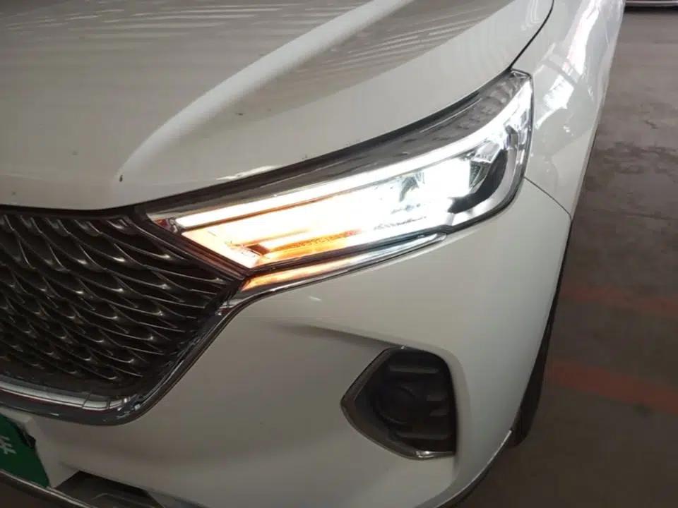 Haval M6 2021 PLUS 1.5T DCT Elite Smart Connectivity Model — миниатюра 8