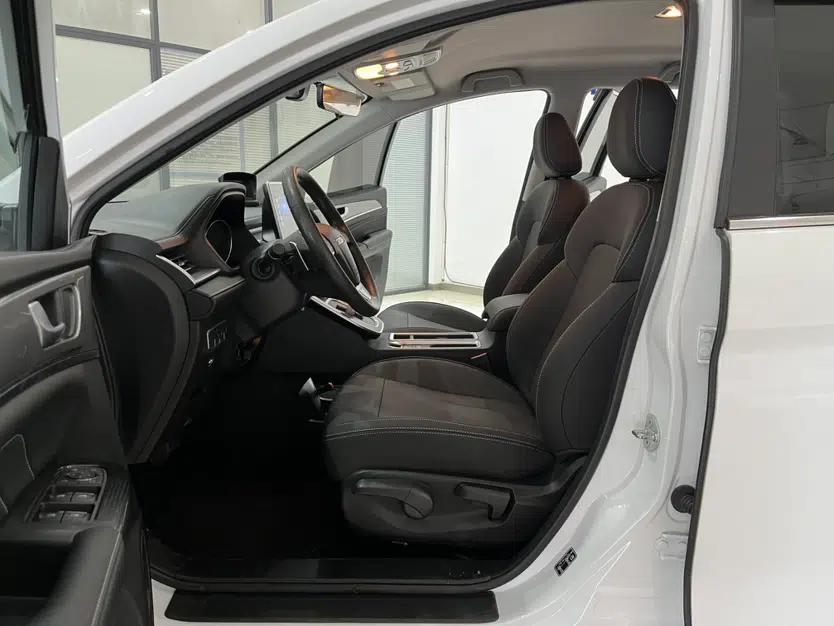 Haval M6 2023 PLUS 1.5T DCT Elite Smart Connectivity Model — миниатюра 13