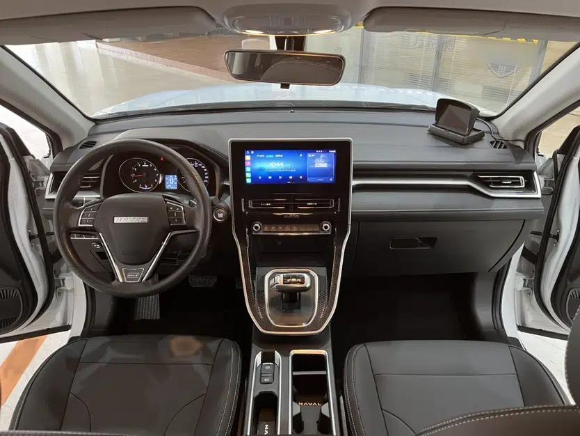 Haval M6 2023 PLUS 1.5T DCT Elite Smart Connectivity Model — миниатюра 9