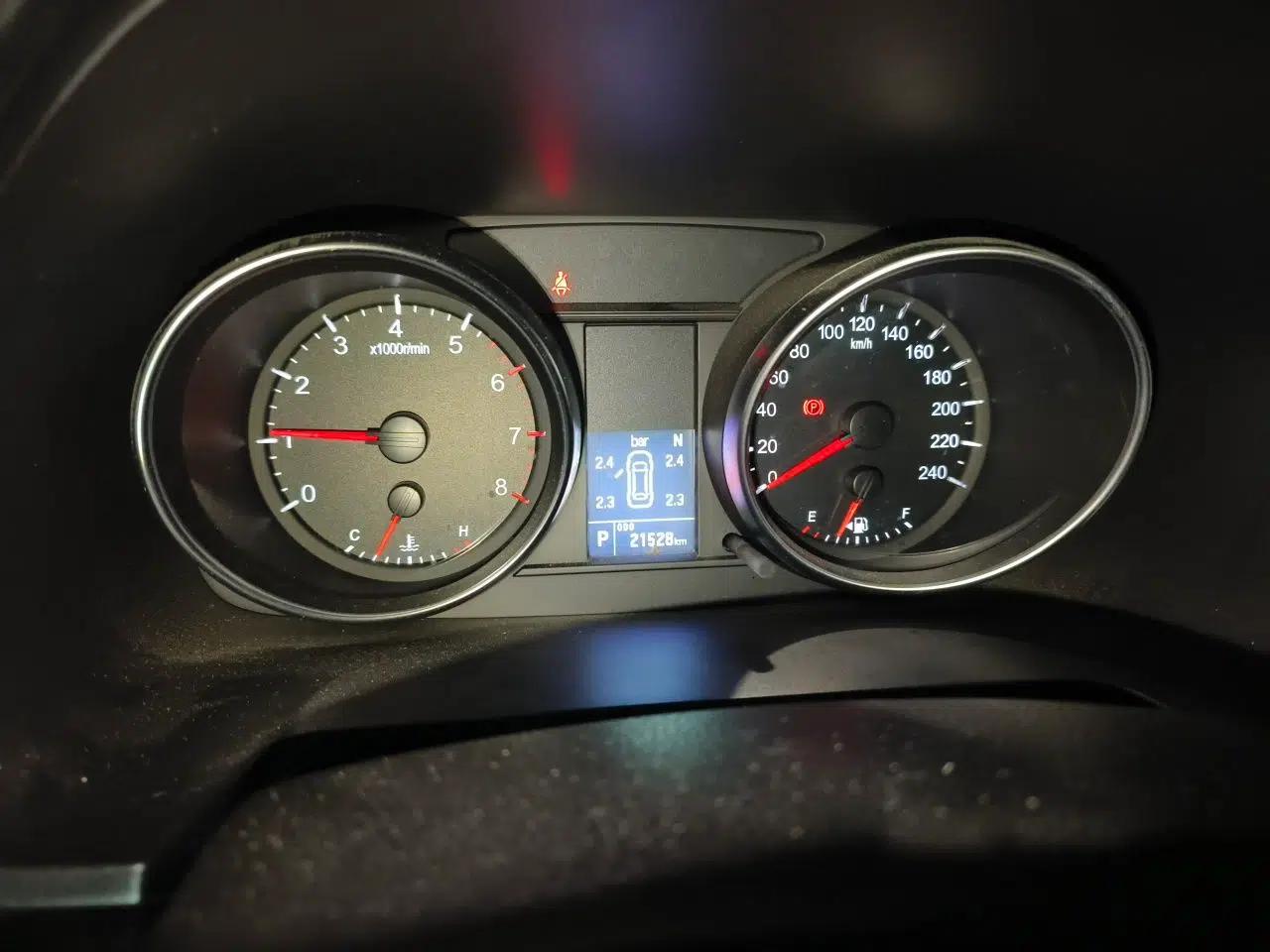 Haval M6 2021 PLUS 1.5T DCT Luxury Smart Connectivity Model — миниатюра 11