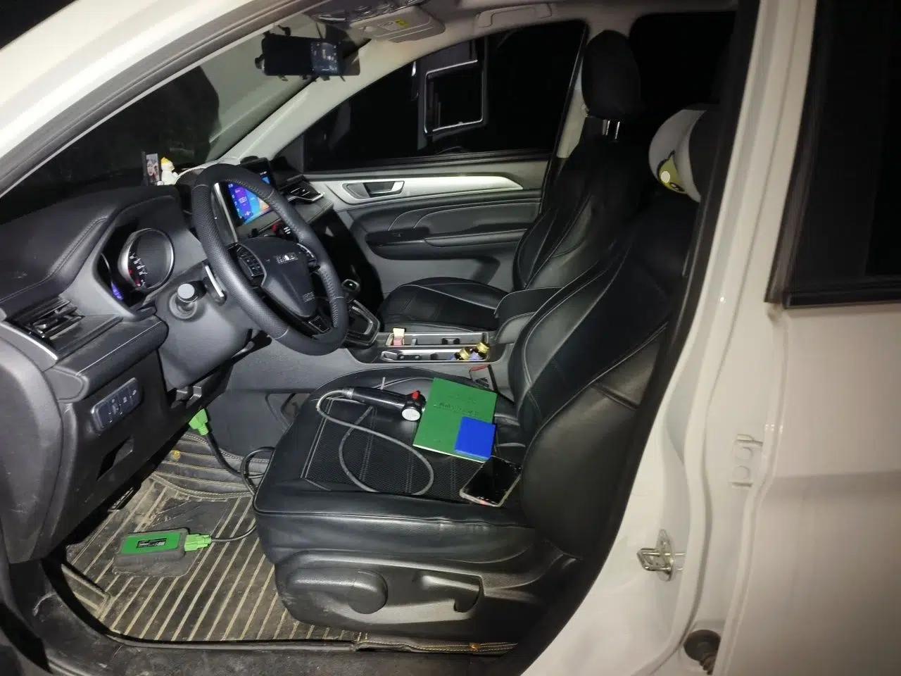 Haval M6 2021 PLUS 1.5T DCT Luxury Smart Connectivity Model — миниатюра 14